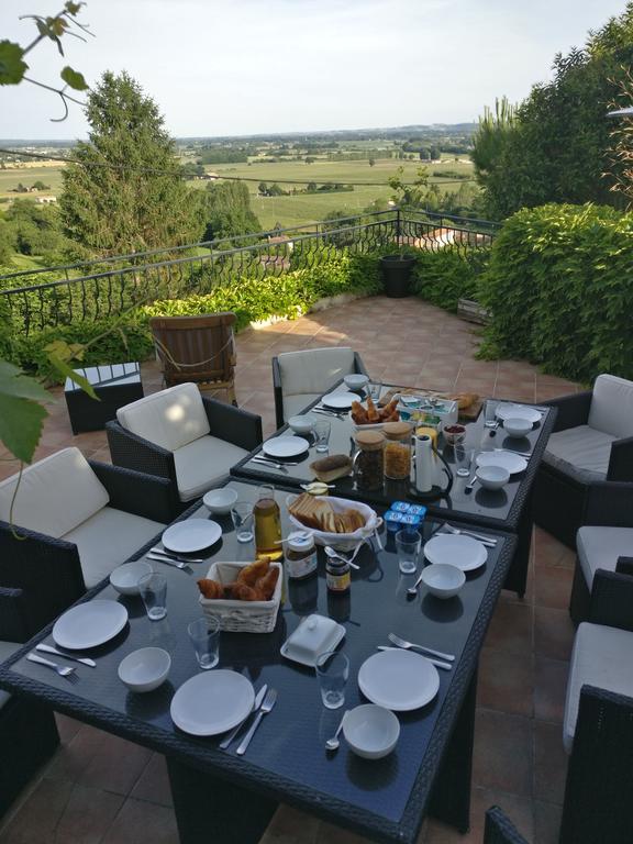 Les Gues Rivieres Bed & Breakfast Pujols  Exterior foto