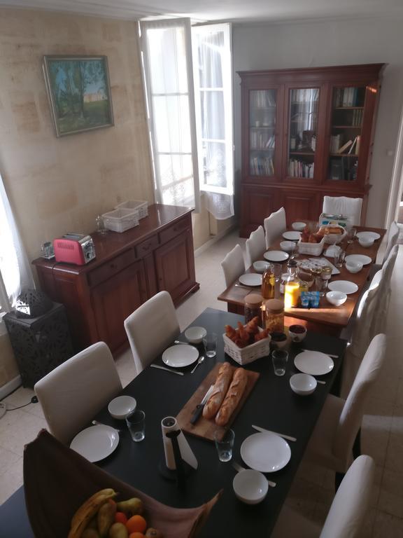Les Gues Rivieres Bed & Breakfast Pujols  Exterior foto