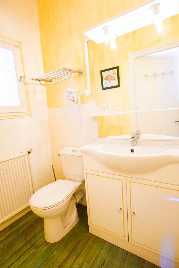 Les Gues Rivieres Bed & Breakfast Pujols  Exterior foto